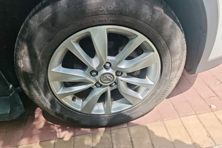 Used HYOSOW S6 2017 1.5T Manual Smart Edition Right Front Wheel Hub