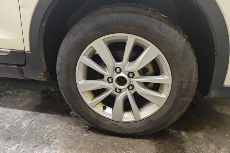 Used HYOSOW S6 2017 1.5T CVT Enjoyment Model Right Front Wheel Hub