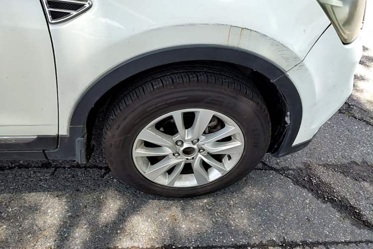 Used HYOSOW S6 2017 1.5T CVT Enjoyment Model Right Front Wheel Hub