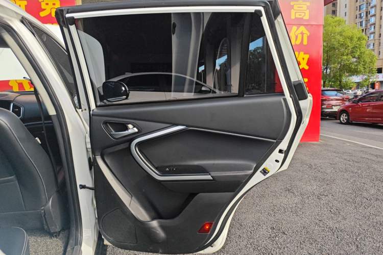 Used HYOSOW S6 2017 1.5T CVT Enjoyment Model Right Rear Door Interior