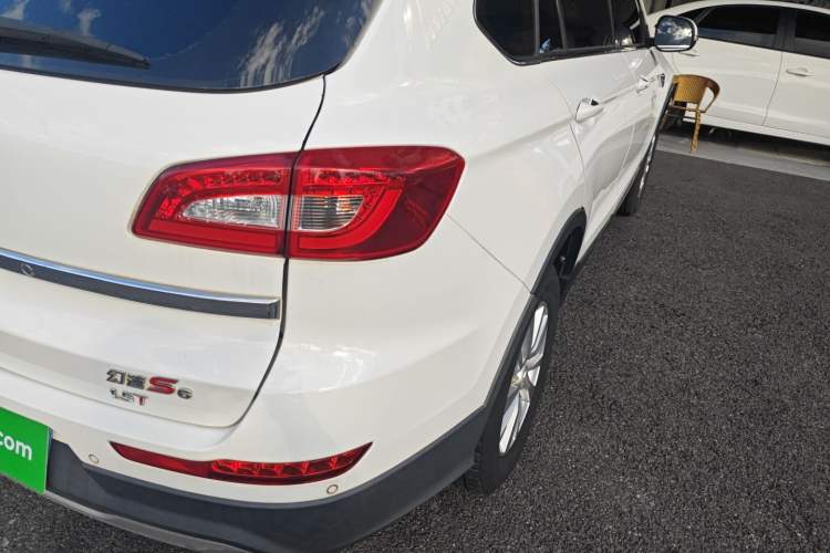 Used HYOSOW S6 2017 1.5T CVT Enjoyment Model Right Rear Taillight