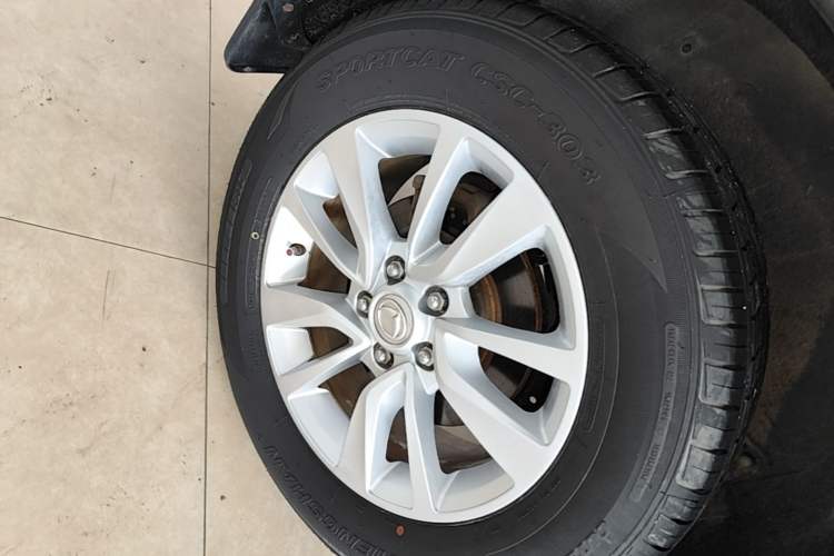 Used HYOSOW S6 2017 1.5T Manual Leading Model Right Rear Wheel Hub