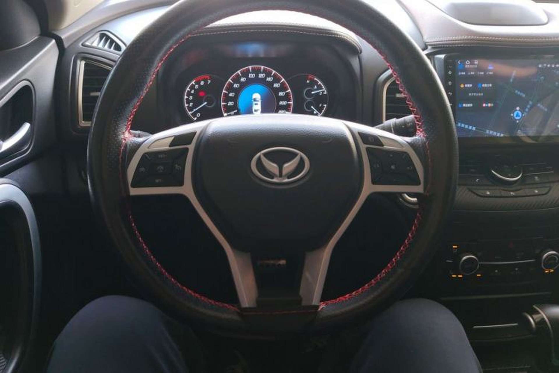 Used HYOSOW S6 2017 1.5T CVT Enjoyment Model Steering Wheel
