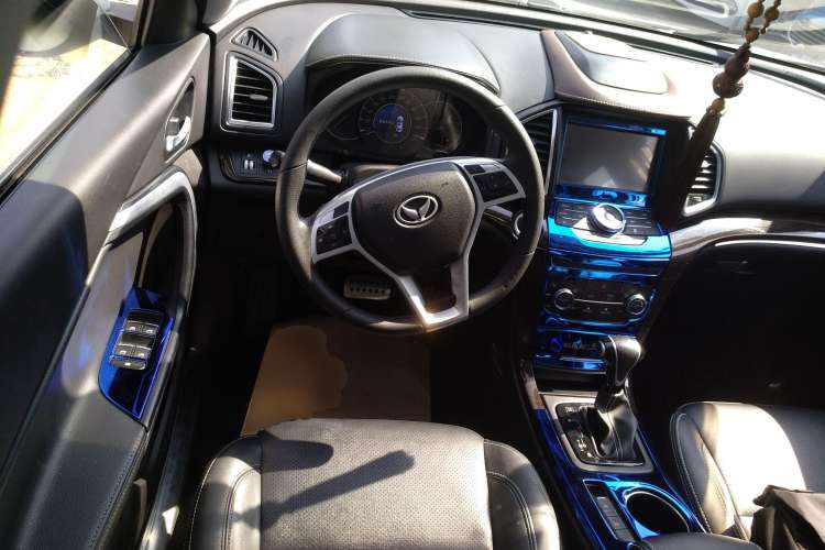 Used HYOSOW S6 2017 1.5T CVT Enjoyment Model Steering Wheel