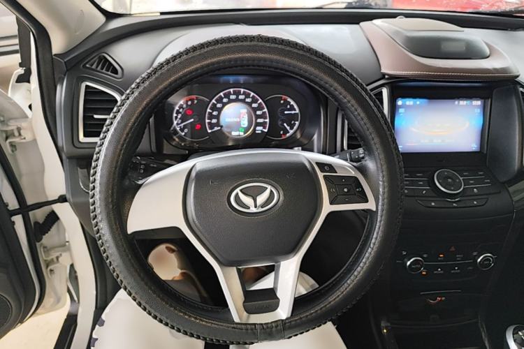 Used HYOSOW S6 2017 1.5T Manual Leading Model Steering Wheel
