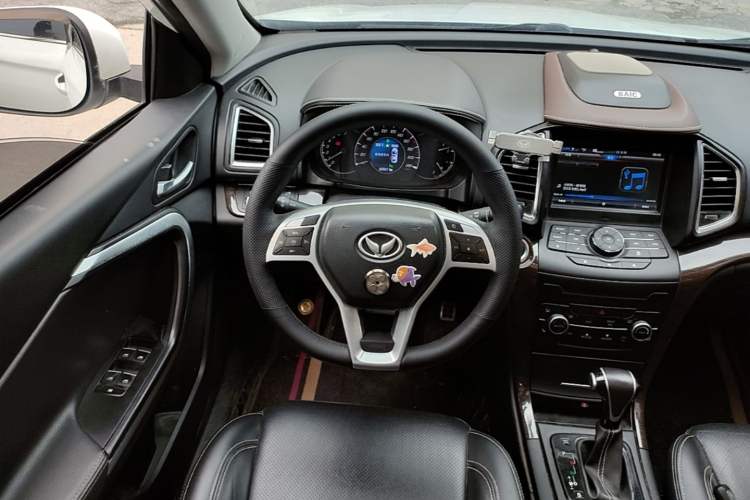 Used HYOSOW S6 2017 1.5T CVT Enjoyment Model Steering Wheel