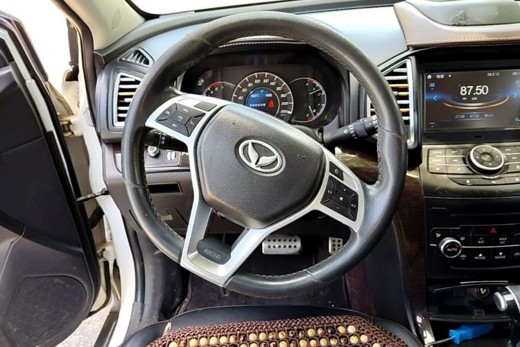 Used HYOSOW S6 2017 1.5T CVT Enjoyment Model Steering Wheel