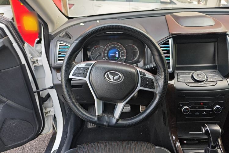Used HYOSOW S6 2017 1.5T CVT Enjoy Edition Steering Wheel