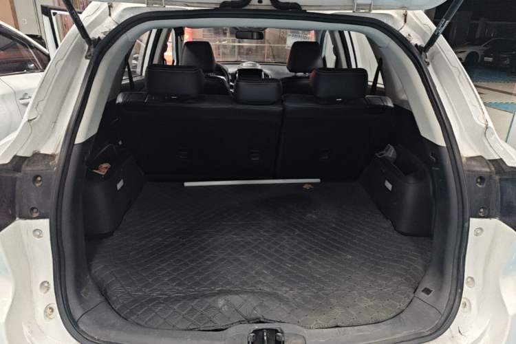 Used HYOSOW S6 2017 1.5T CVT Enjoyment Model Trunk