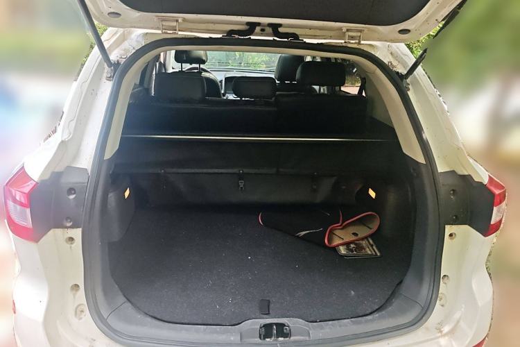 Used HYOSOW S6 2017 1.5T Manual Smart Edition Trunk