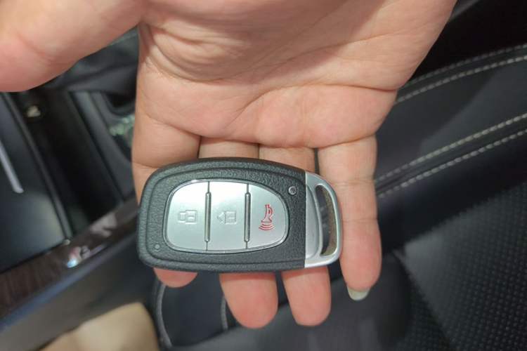 Used HYOSOW S6 2017 1.5T CVT Enjoyment Model Vehicle Key