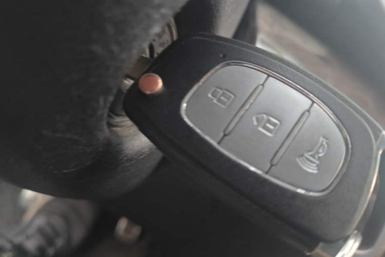 Used HYOSOW S6 2017 1.5T CVT Enjoyment Model Vehicle Key