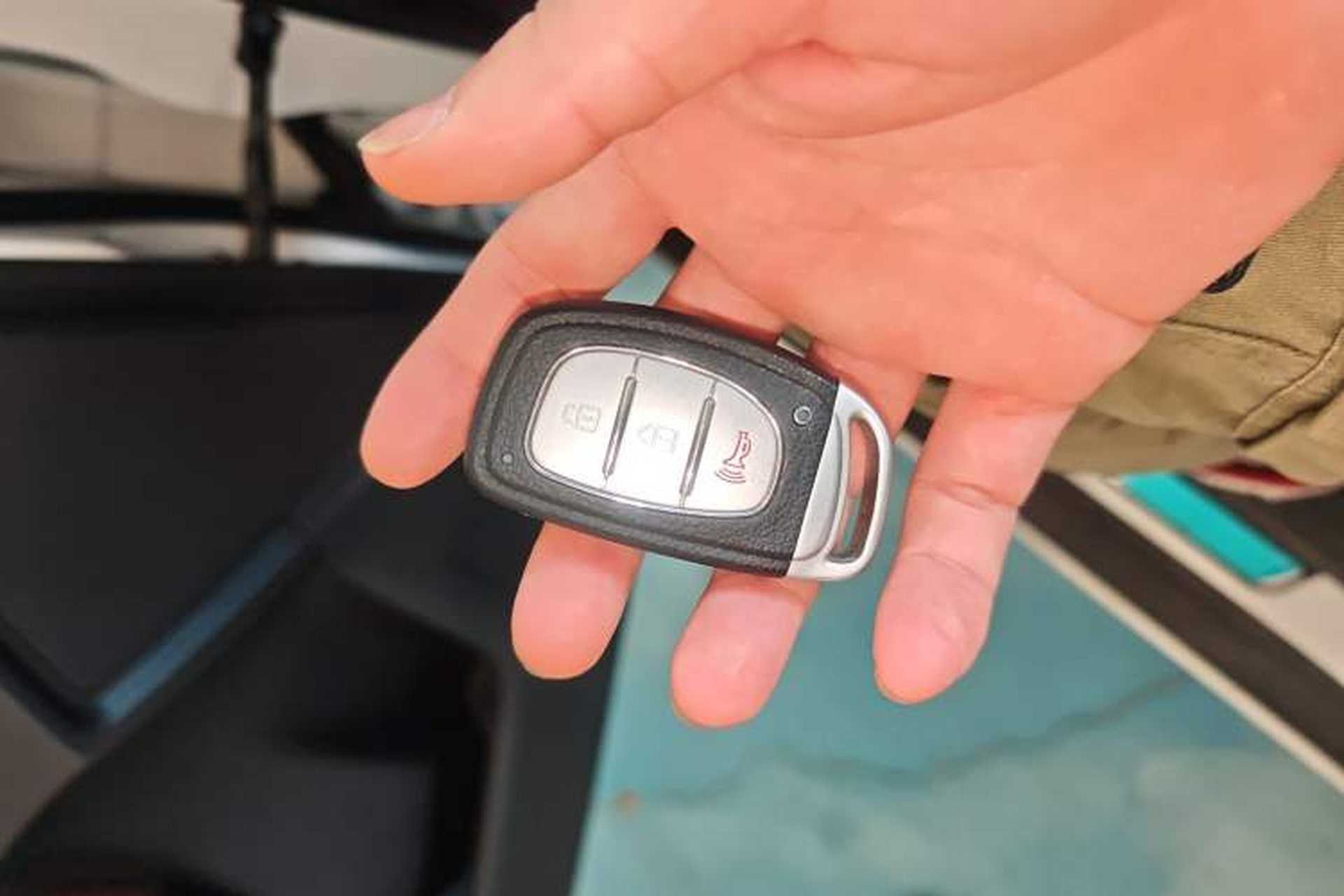 Used HYOSOW S6 2017 1.5T Manual Phantom Joy Model Vehicle Key