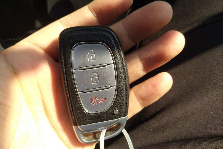 Used HYOSOW S6 2017 1.5T CVT Enjoyment Model Vehicle Key