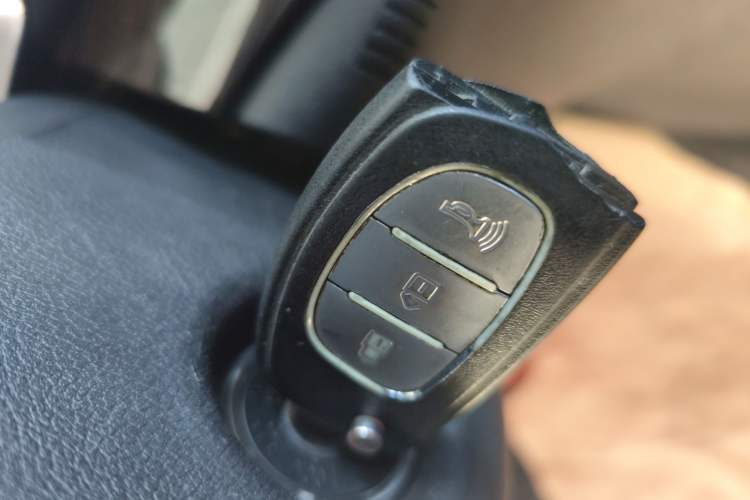 Used HYOSOW S6 2017 1.5T CVT Enjoyment Model Vehicle Key
