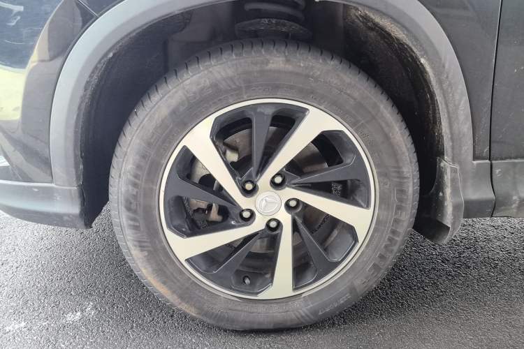 Used HYOSOW S7 2018 1.5T Automatic Premium Edition Left Front Wheel Hub