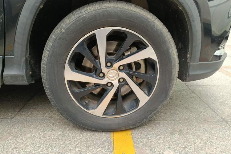 Used HYOSOW S7 2018 1.5T Automatic Premium Edition Right Front Wheel Hub