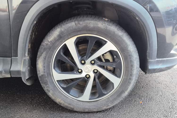 Used HYOSOW S7 2018 1.5T Automatic Premium Edition Right Rear Wheel Hub