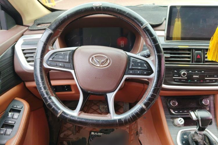 Used HYOSOW S7 2018 1.5T Automatic Premium Edition Steering Wheel