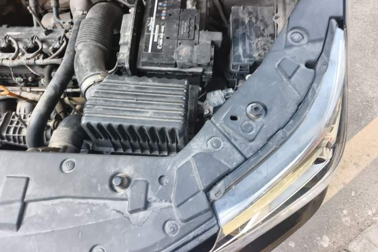 Used HYOSOW S7 2018 1.5T Manual Premium Edition Engine Bay Left
