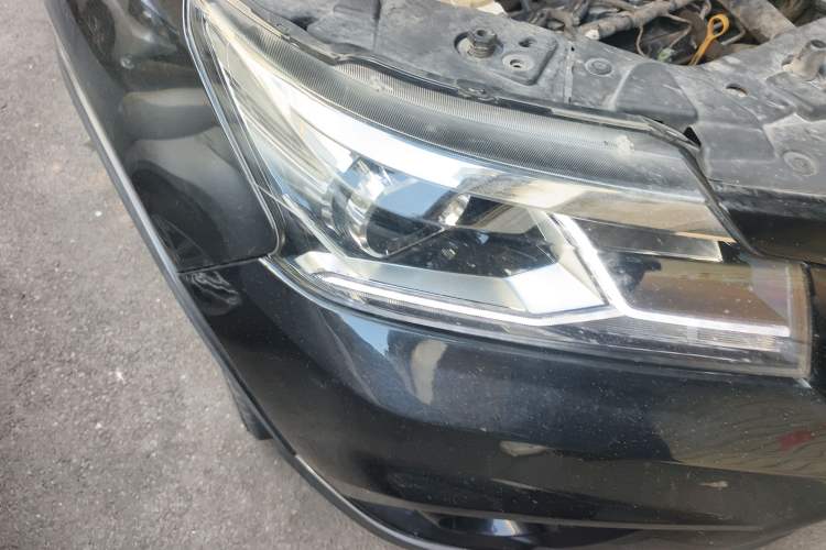 Used HYOSOW S7 2018 1.5T Manual Premium Edition Right Front Headlight