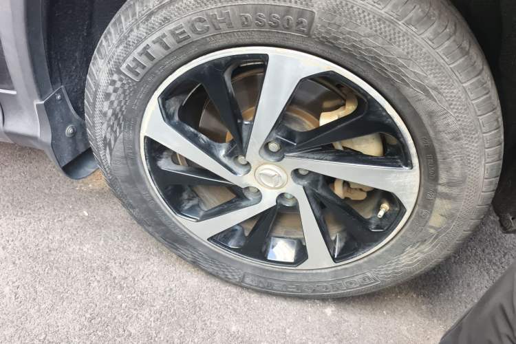 Used HYOSOW S7 2018 1.5T Manual Premium Edition Right Front Wheel Hub