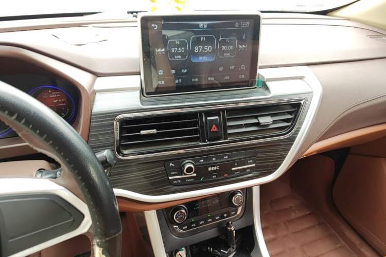 Used HYOSOW S7 2018 1.5T Manual Premium Edition Audio And AC Panel
