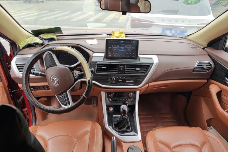 Used HYOSOW S7 2018 1.5T Manual Premium Edition Center Console