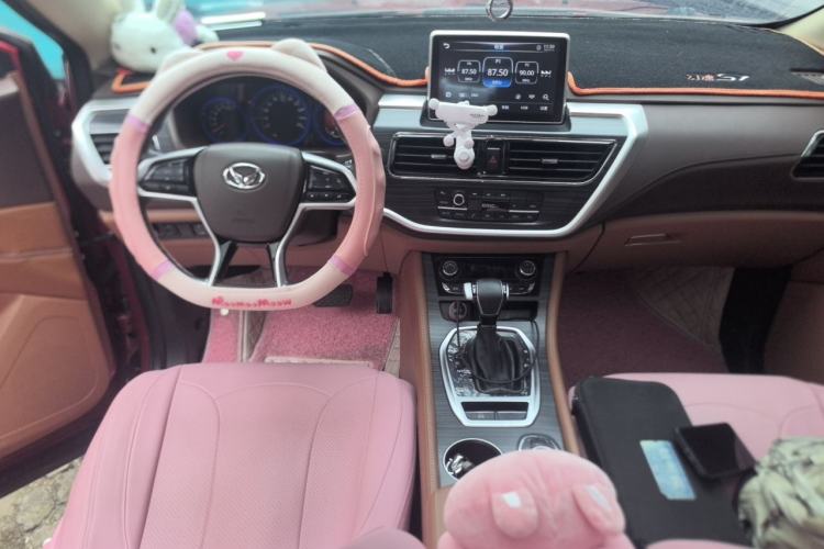Used HYOSOW S7 2018 1.5T Automatic Premium Edition Center Console