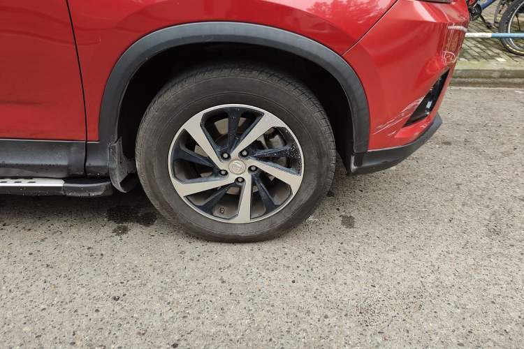Used HYOSOW S7 2018 1.5T Manual Premium Edition Right Front Wheel Hub