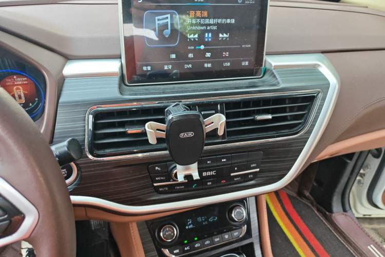 Used HYOSOW S7 2018 1.5T Automatic Prestige Edition Audio And AC Panel