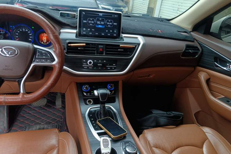 Used HYOSOW S7 2018 1.5T Automatic Premium Edition Audio And AC Panel
