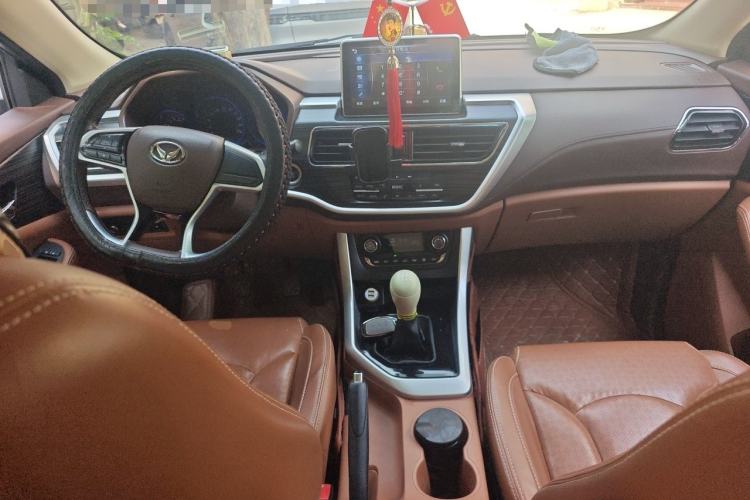 Used HYOSOW S7 2018 1.5T Manual Premium Edition Center Console