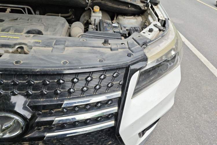 Used HYOSOW S7 2018 1.5T Manual Premium Edition Engine Bay Left