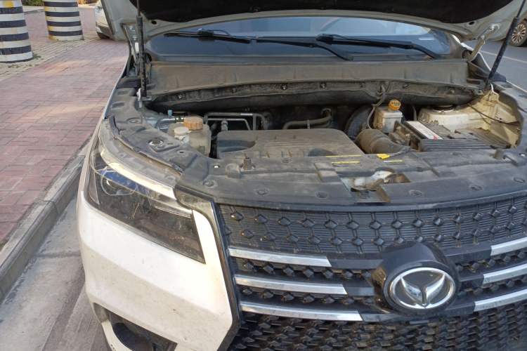 Used HYOSOW S7 2018 1.5T Manual Premium Edition Engine Bay Right
