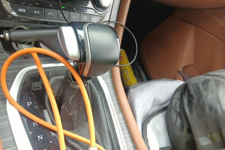 Used HYOSOW S7 2018 1.5T Automatic Prestige Edition Gear Lever