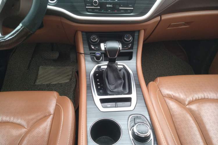 Used HYOSOW S7 2018 1.5T Automatic Prestige Edition Gear Lever
