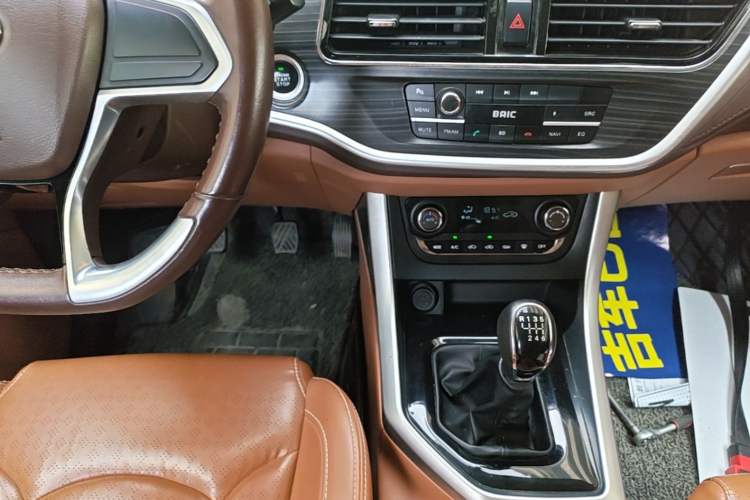 Used HYOSOW S7 2018 1.5T Manual Premium Edition Gear Lever
