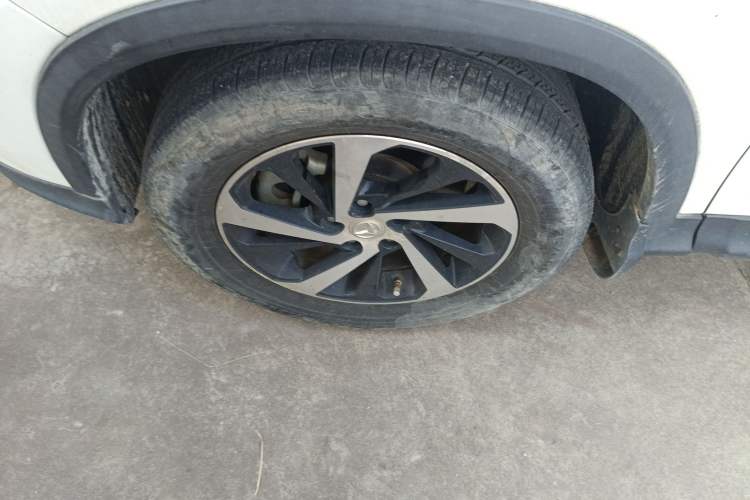 Used HYOSOW S7 2018 1.5T Manual Premium Edition Left Front Wheel Hub