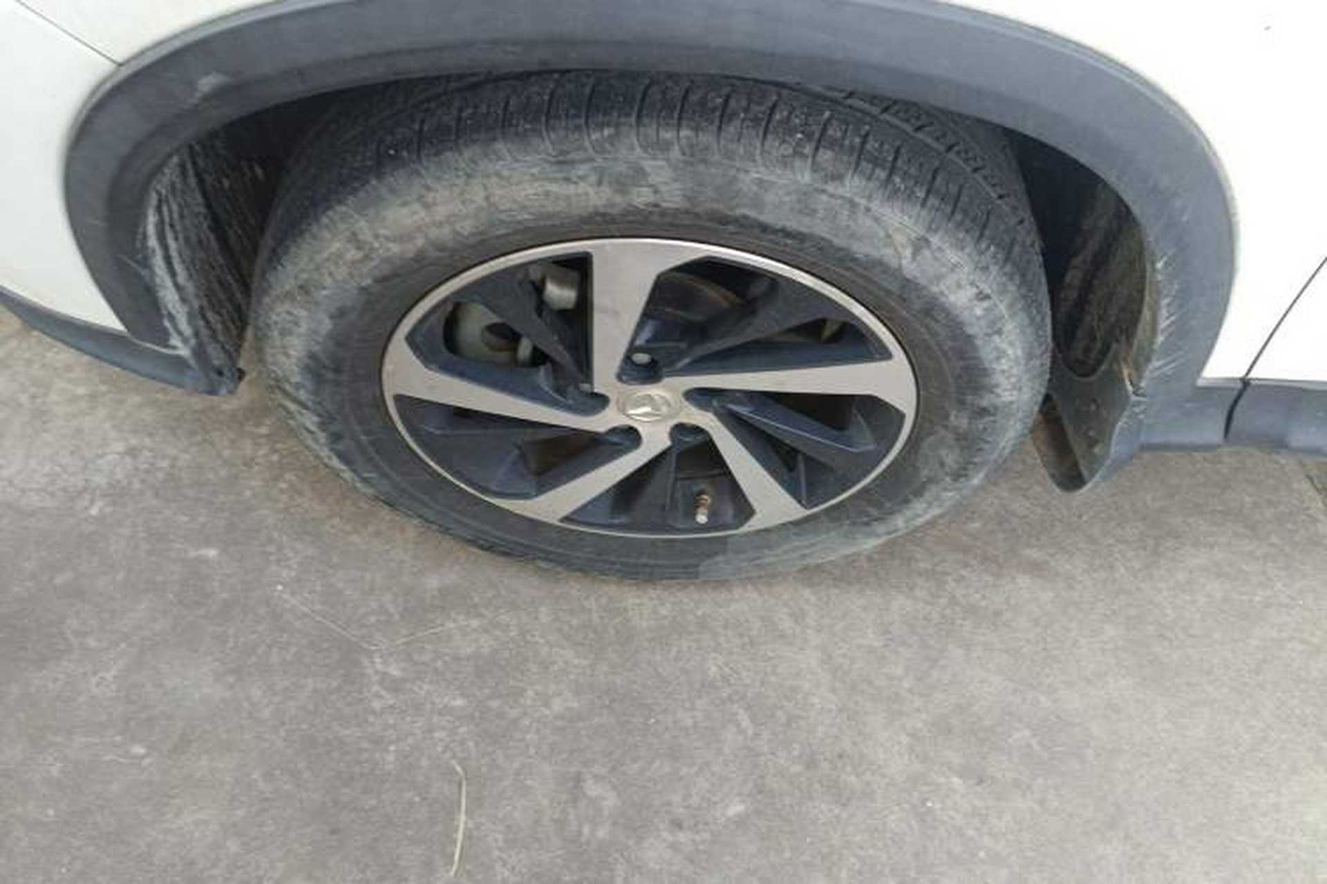 Used HYOSOW S7 2018 1.5T Manual Premium Edition Left Front Wheel Hub