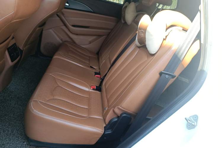 Used HYOSOW S7 2018 1.5T Manual Premium Edition Left Rear Seat