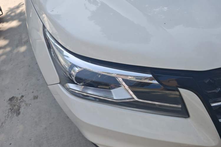 Used HYOSOW S7 2018 1.5T Manual Premium Edition Right Front Headlight