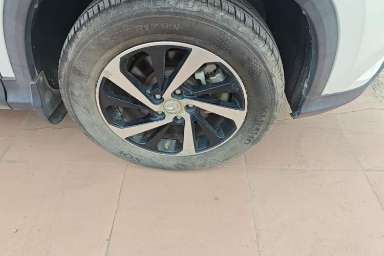 Used HYOSOW S7 2018 1.5T Automatic Premium Edition Right Front Wheel Hub