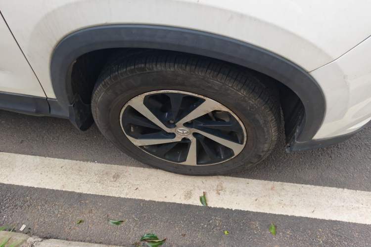 Used HYOSOW S7 2018 1.5T Automatic Prestige Edition Right Front Wheel Hub