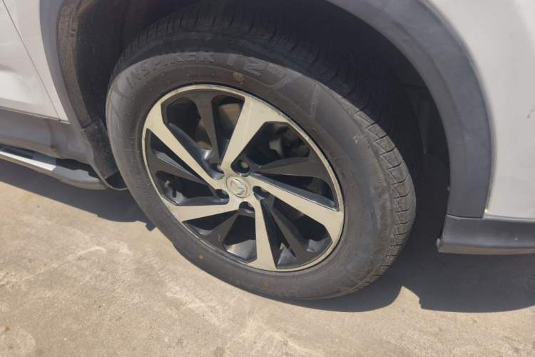 Used HYOSOW S7 2018 1.5T Automatic Prestige Edition Right Front Wheel Hub