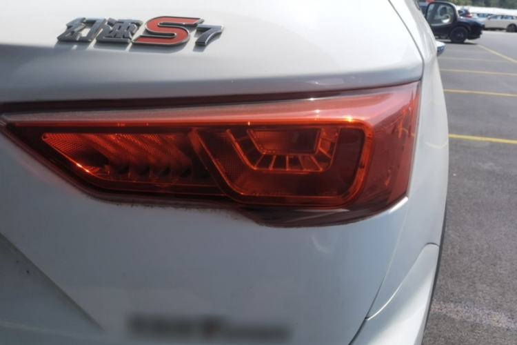 Used HYOSOW S7 2018 1.5T Automatic Premium Edition Right Rear Taillight
