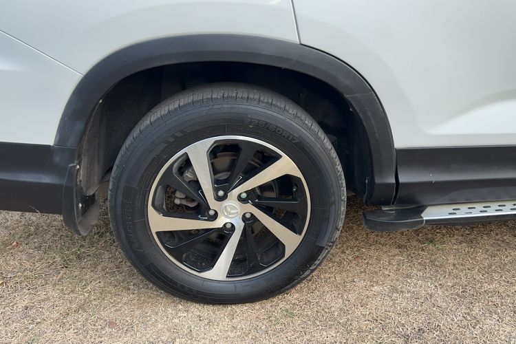 Used HYOSOW S7 2018 1.5T Automatic Premium Edition Right Rear Wheel Hub