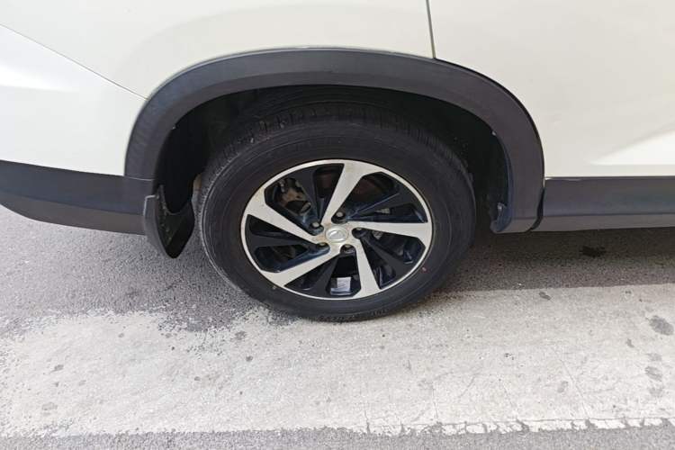 Used HYOSOW S7 2018 1.5T Manual Premium Edition Right Rear Wheel Hub