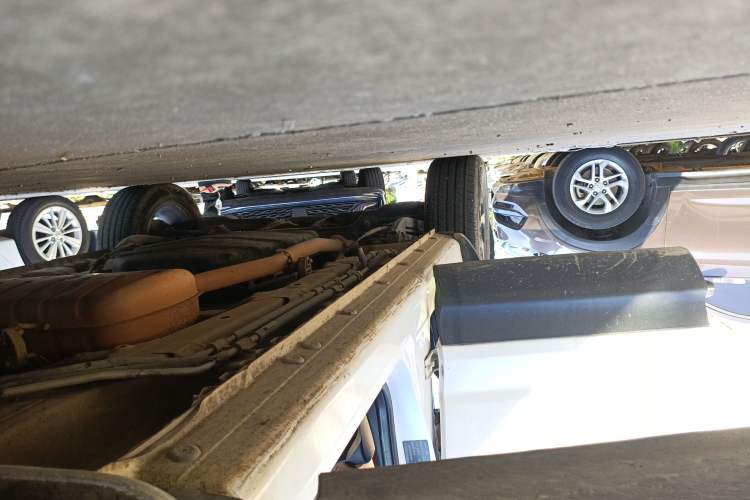 Used HYOSOW S7 2018 1.5T Manual Premium Edition Right Side Sill