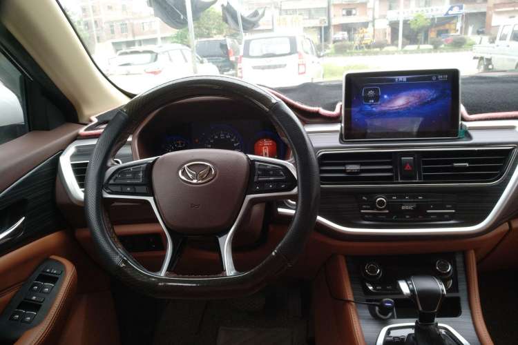Used HYOSOW S7 2018 1.5T Automatic Prestige Edition Steering Wheel